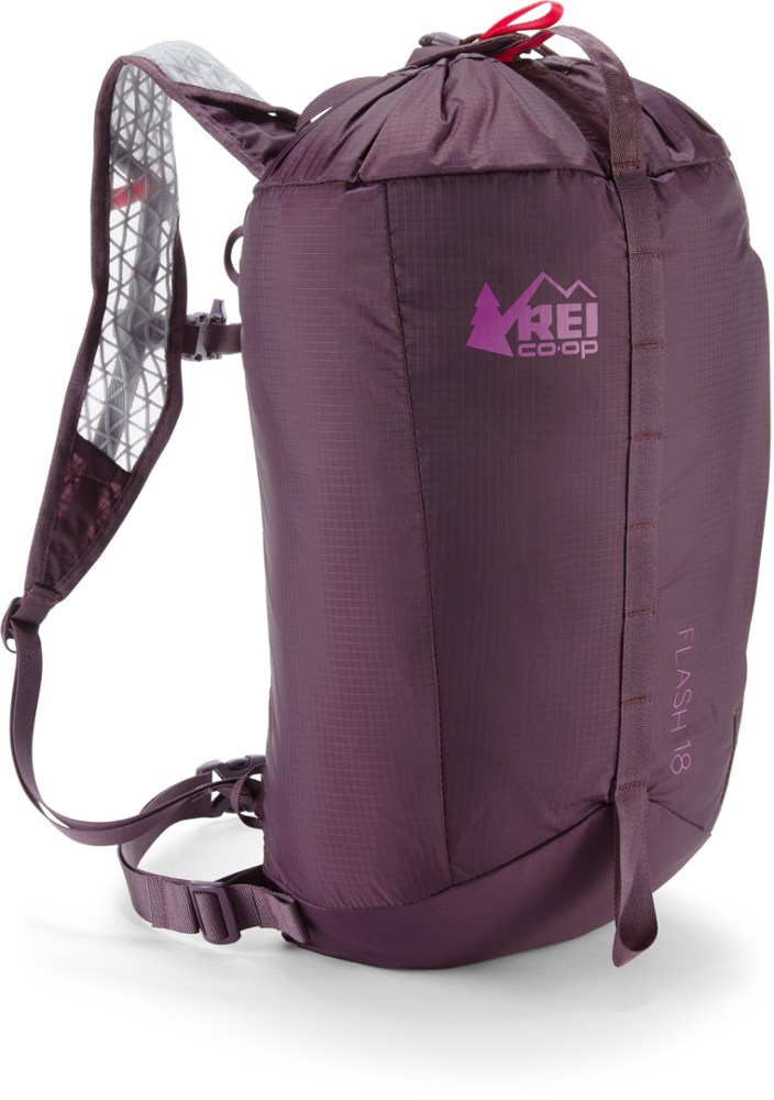 rei flash 18 pack